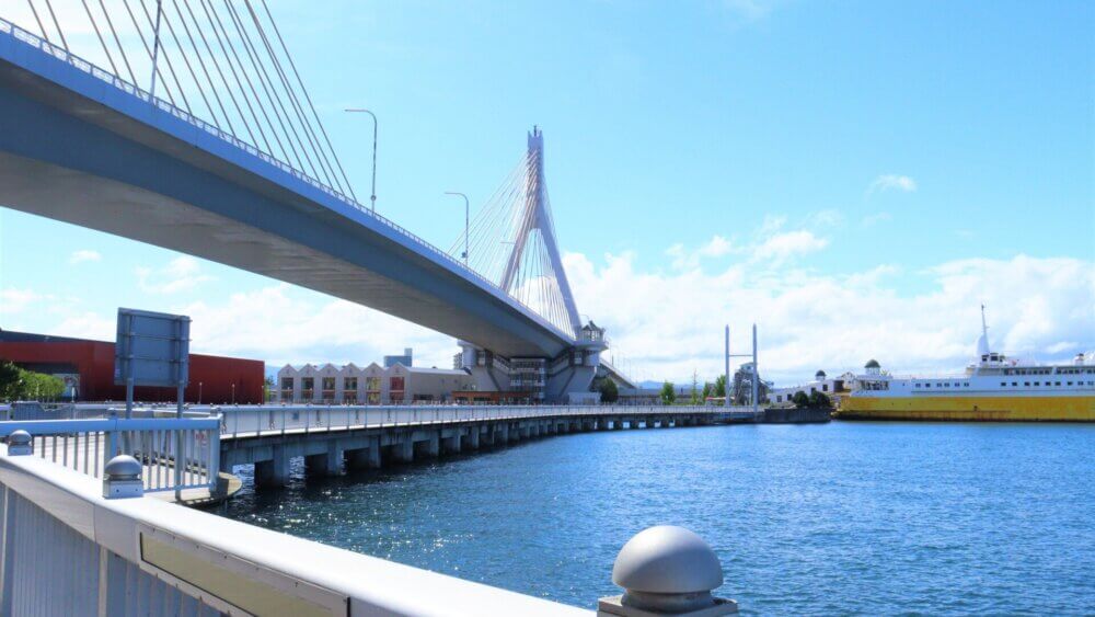 青森県青森市－青森ベイブリッジ